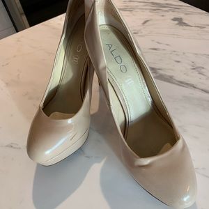 Nude Aldo Pumps